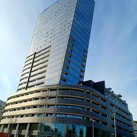 Hanza Tower Ajp Lux *