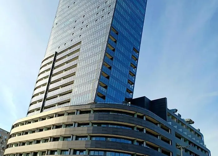 Hanza Tower Ajp Lux *