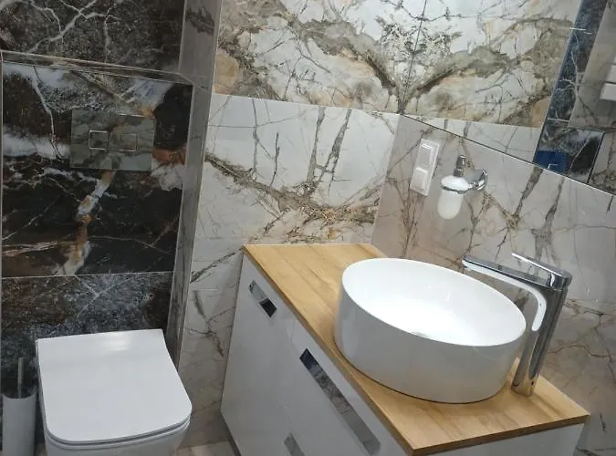 Hanza Tower Ajp Lux Apartamento